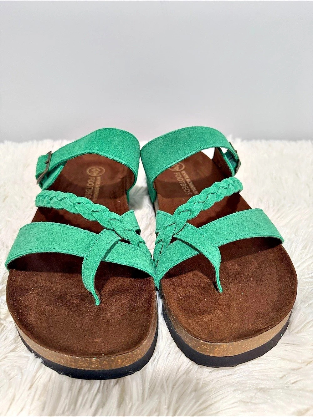 White Mountain Hazy Leather Sandals in Green US 9 NWT